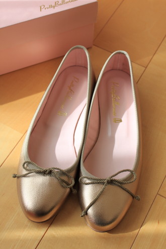 バレエシューズ