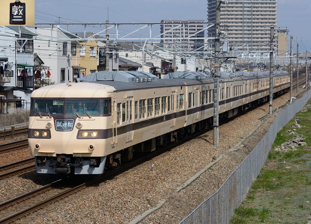 T1 117系　2015.03.06.jpg