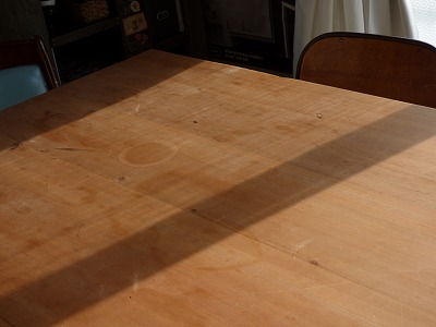 ダイニングテーブル天板補修