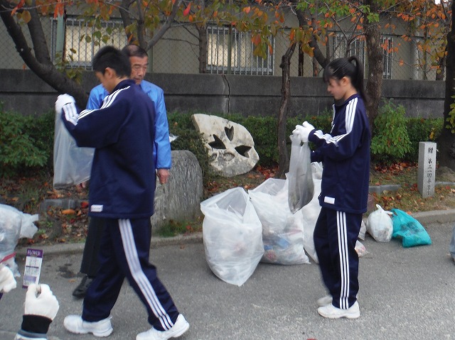 南中学