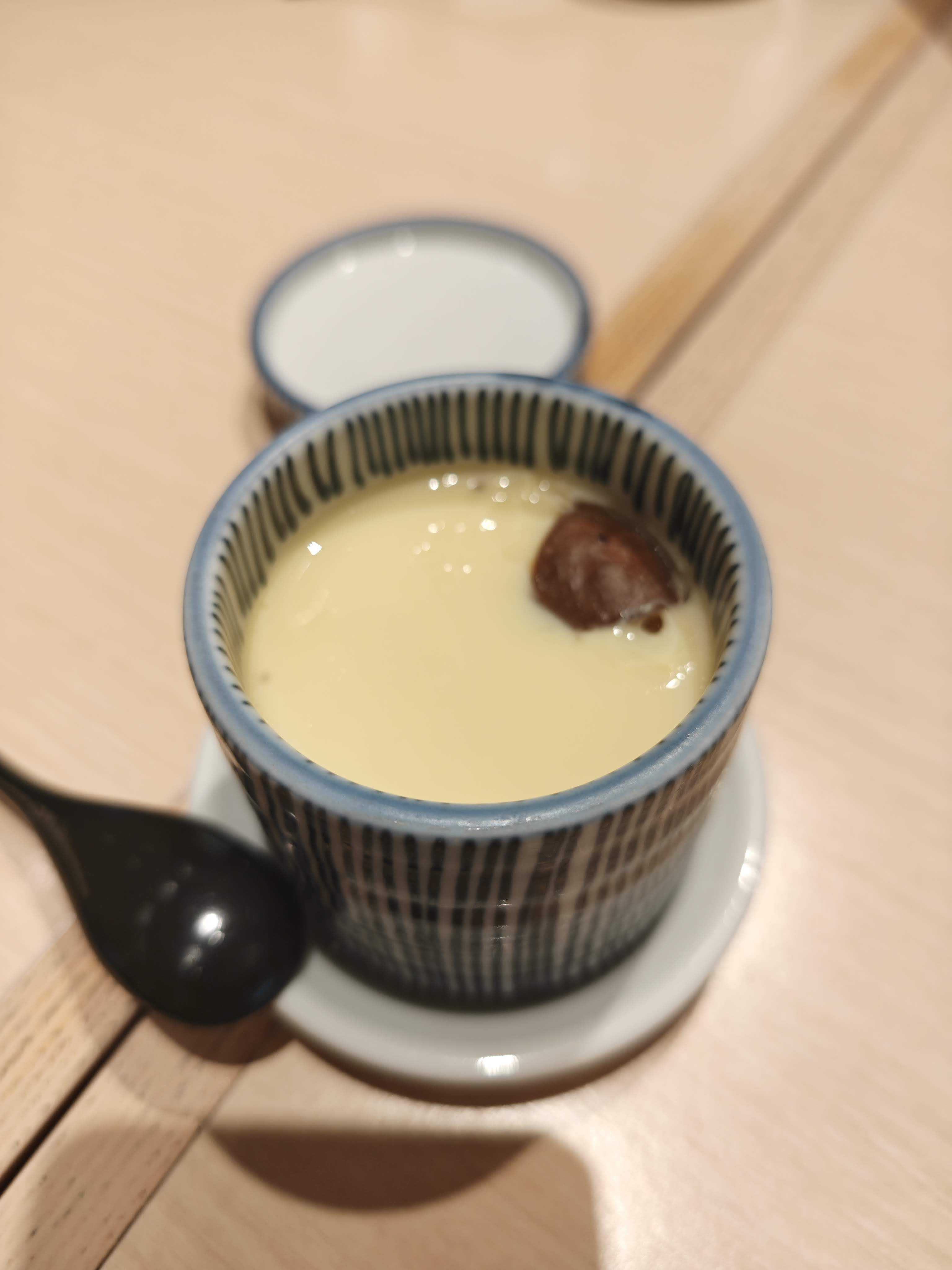 寿司田　羽田空港店　ランチ　セットの茶わん蒸し