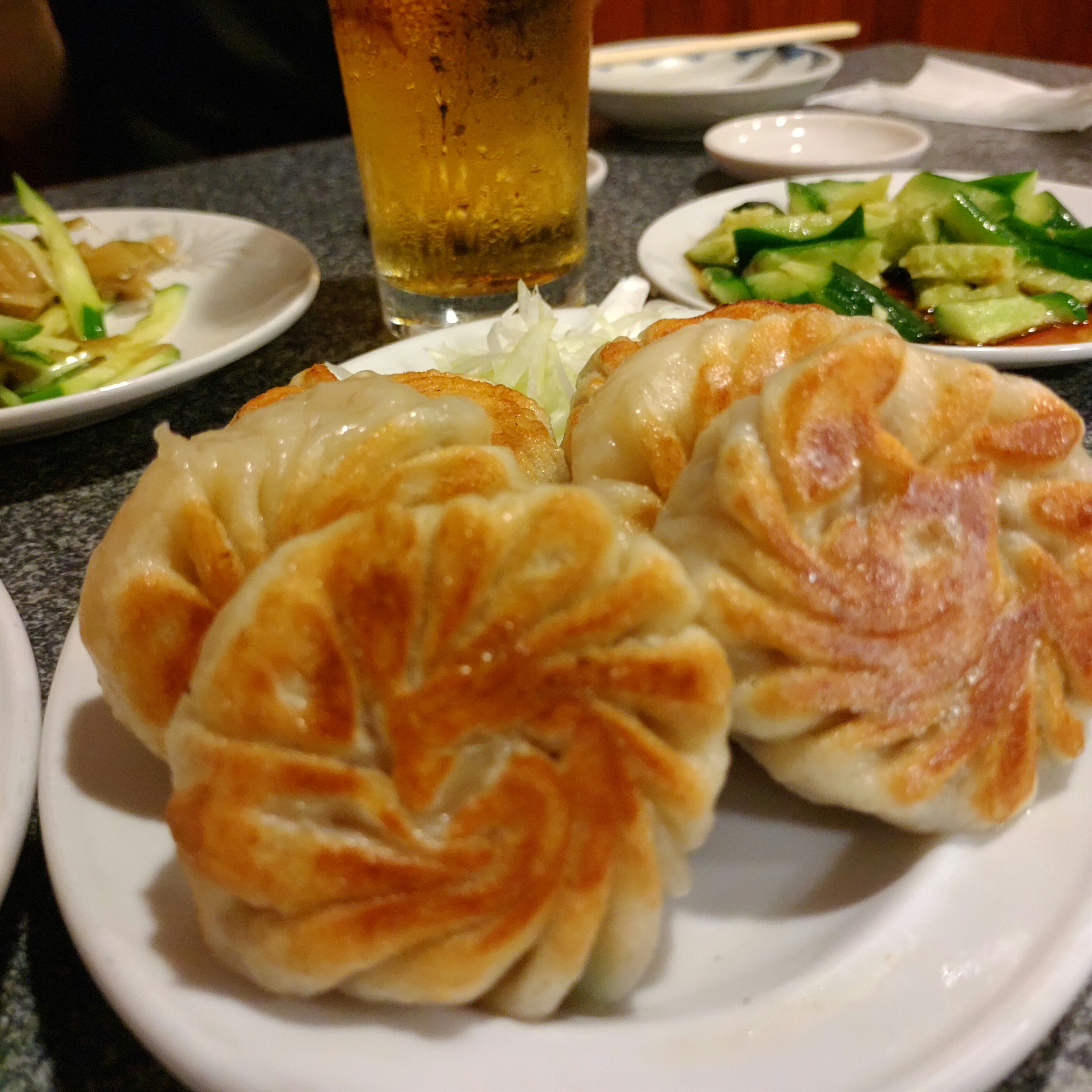 天鴻餃子房_エビニラ餃子