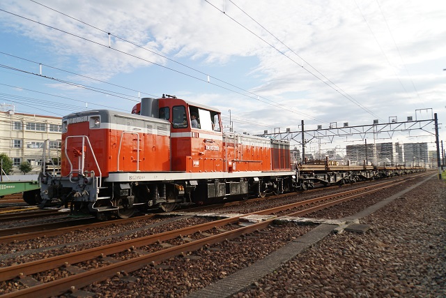 DE10 1751牽引 日鐵チキ工臨 空返却 & 東高島チキ工臨6