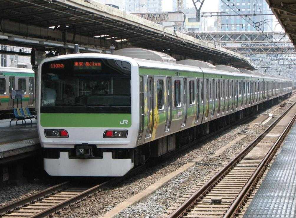 E231系500番台 山手線ラッピング フル編成 A+B 新品 E231系500番台：山手線（ラッピング編成） | マル鉄鉄道写真館