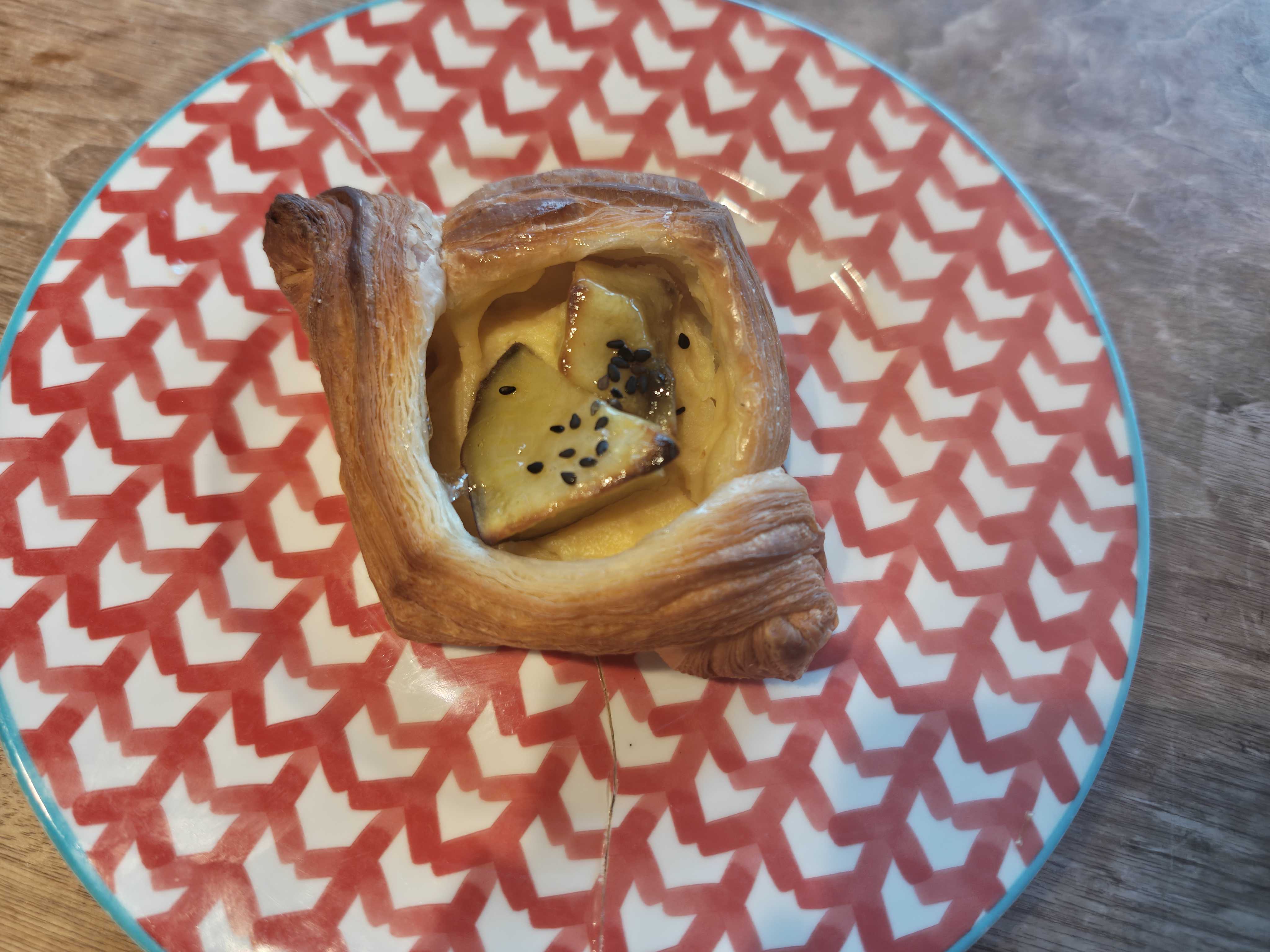 三重県桑名市　パン屋 むぎぞう ロスパン おさつ