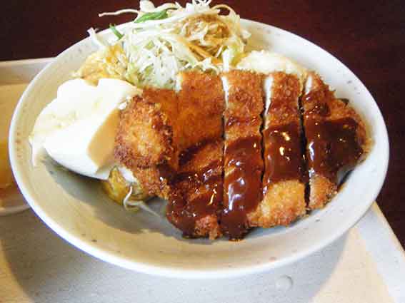 プランタンの「チキンカツ」-2♪