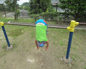 手もはなせるよ