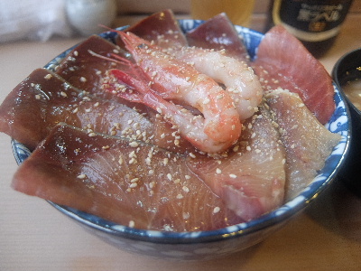 海鮮丼
