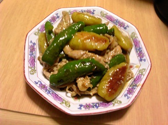 サツマイモの中華風総菜