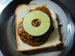 パン耳バーガー