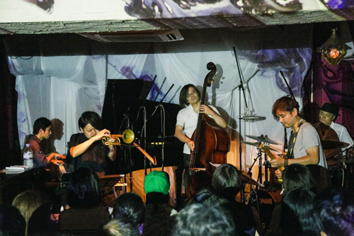 Pure DSD作品『4 AM』.jpg