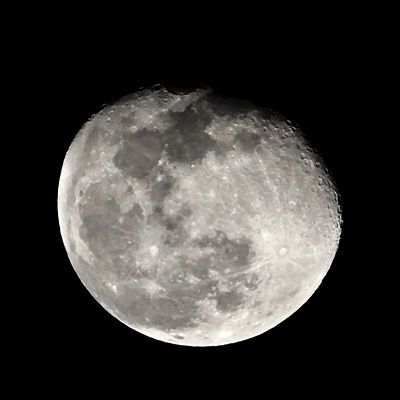 十八夜の月