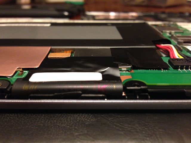 Nexus7 2012 液晶パネル浮き2