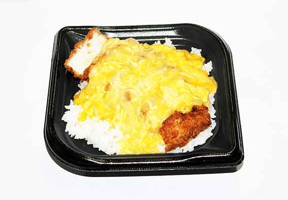 ローソンの「とろーりたまごの厚切りカツ丼」♪