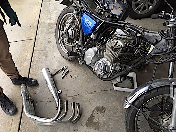 1976年式 Honda CB400F をバラす！！ | Takviatorの北米カナダ