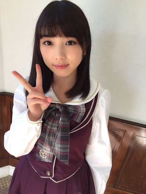 乃木坂46 - 与田祐希　プレッピー　2020.November 楽天市場】TRIANGLE magazine 03 乃木坂46 与田祐希 cover : TRIBUTY