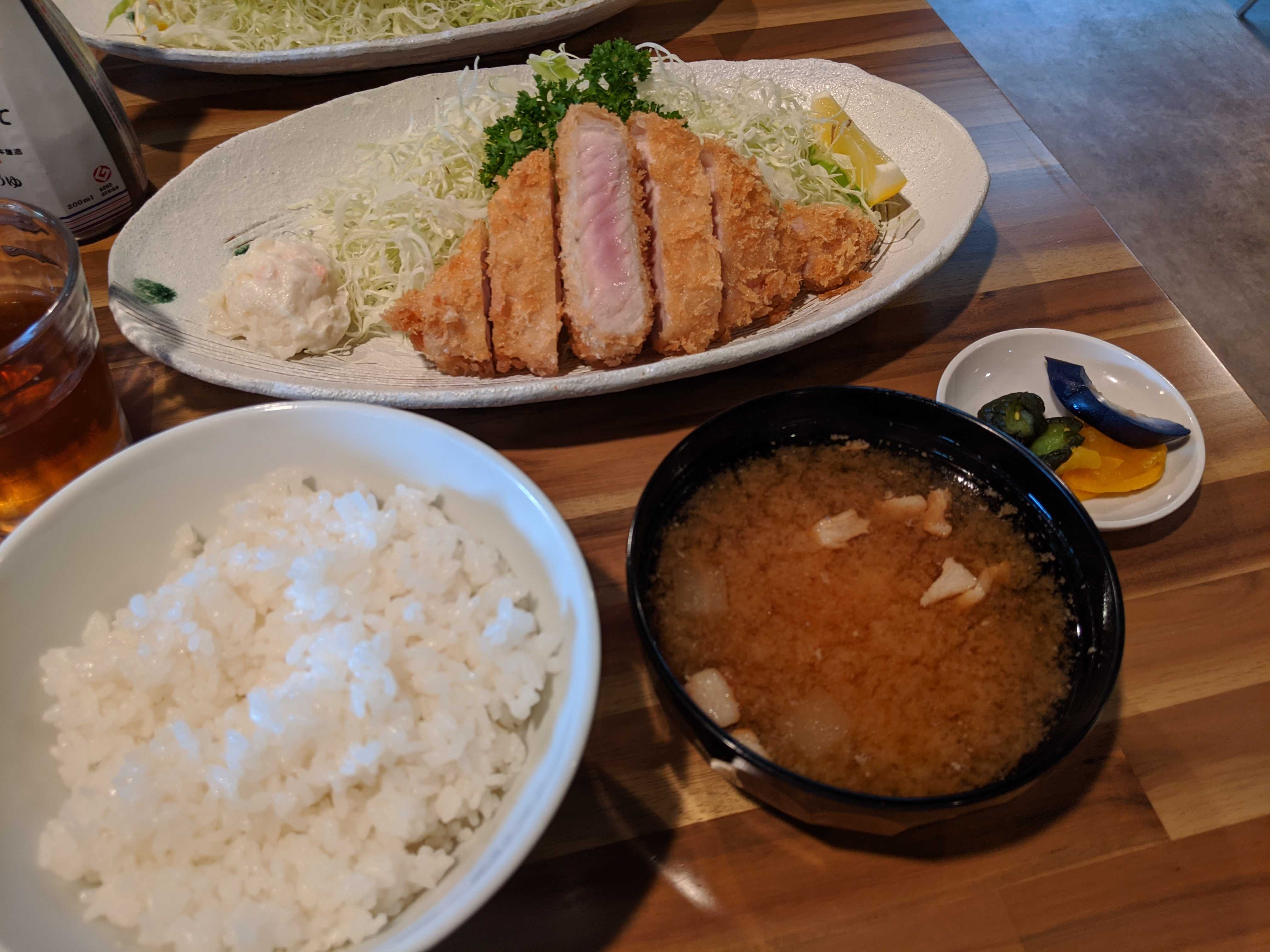 西千葉とんかつ大倉 ランチ　とんかつ定食