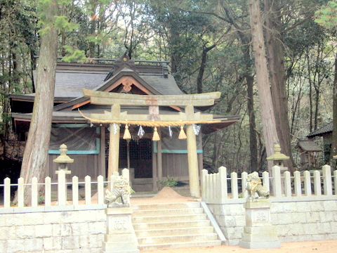 川除御霊神社