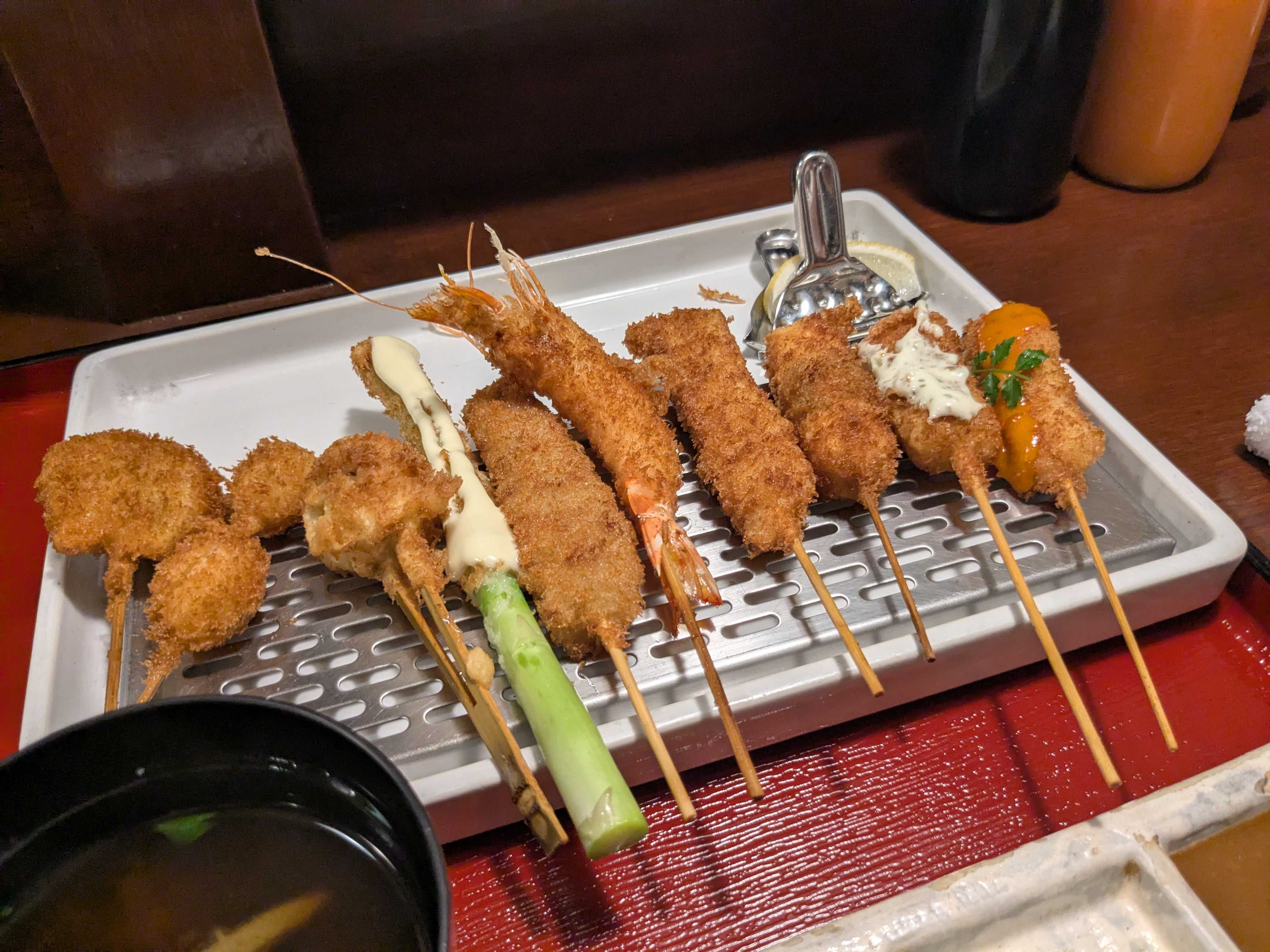 梅田駅　子連れランチ　串かつ料理 活 阪急グランドビル店　活御膳