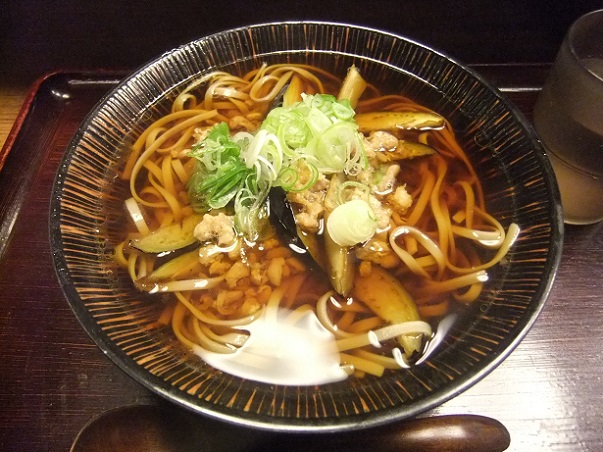 生そば玉川池袋東口店の揚げ茄子そばろ蕎麦１