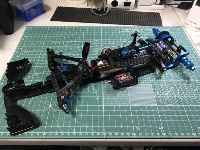 タミヤ　TRF103 サーボ付き タミヤ TRFシリーズ 1/10RC TRF103 シャーシキット | タミヤ