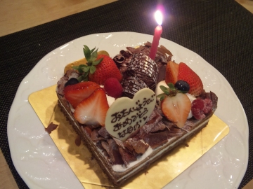 お誕生日ケーキ