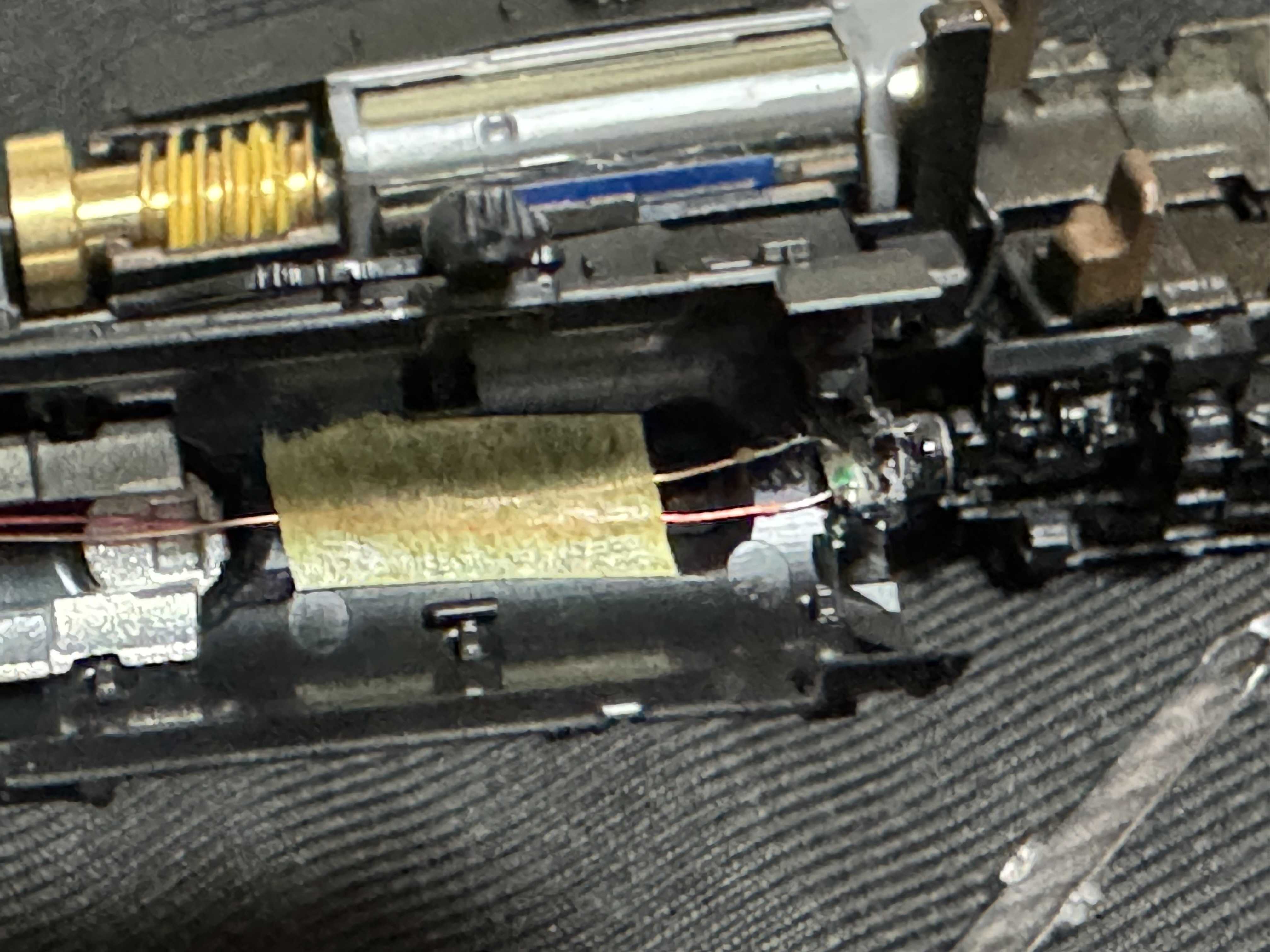 521系 室内灯、ウェザリングあり hq720.jpg?sqp=-
