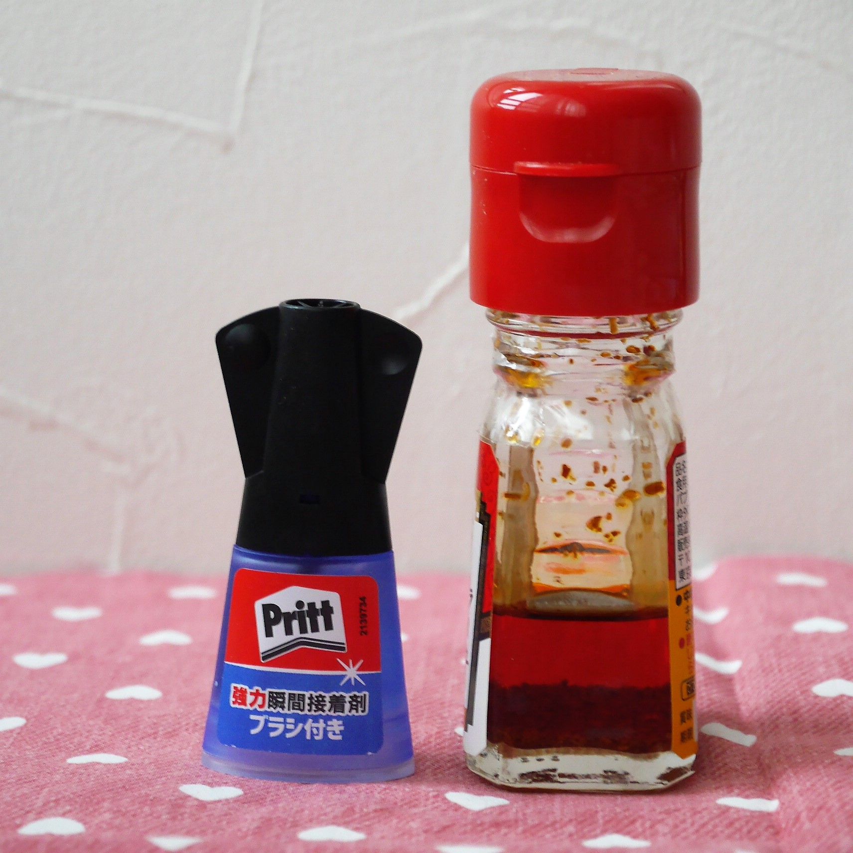 Pritt 強力瞬間接着剤 ブラシ付_ボトルの大きさ