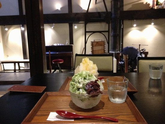 7かき氷 室内550３.jpg