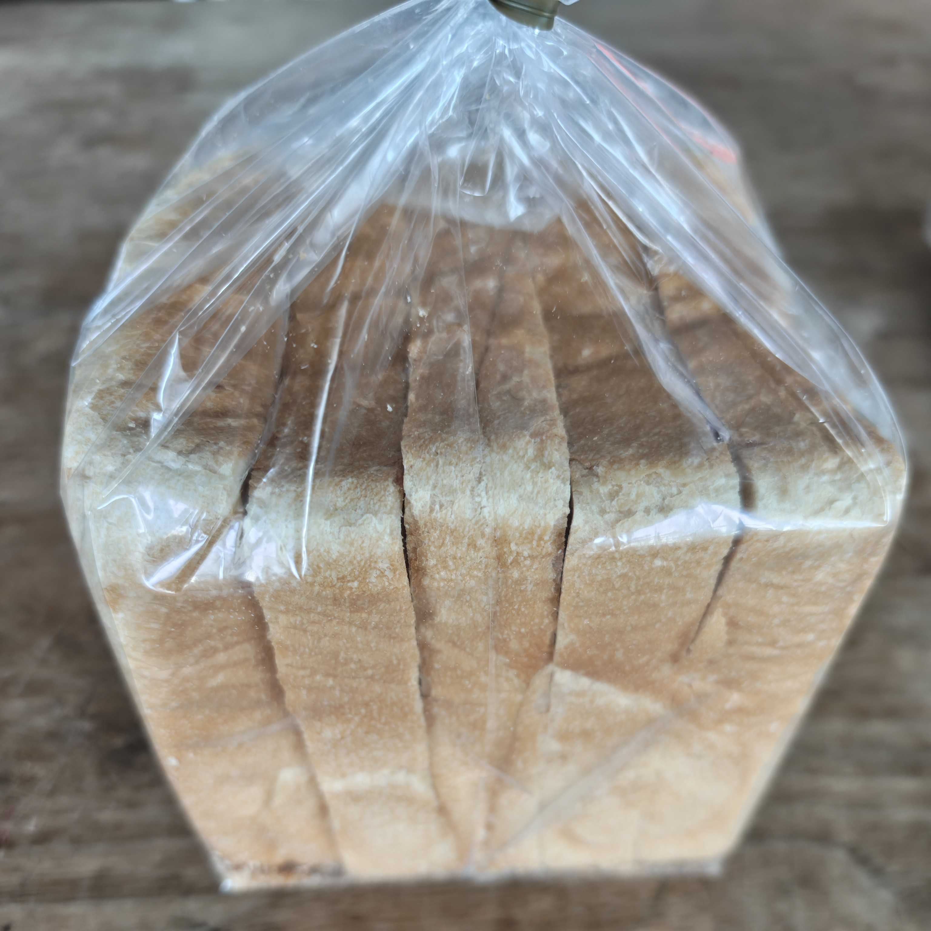 たまプラーザ駅　パン屋　ベッカライ徳太朗　通販　角食パン