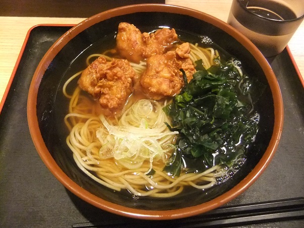 本陣＠浅草の唐揚げそば１