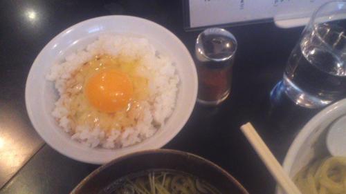鶴麺卵かけご飯.jpg