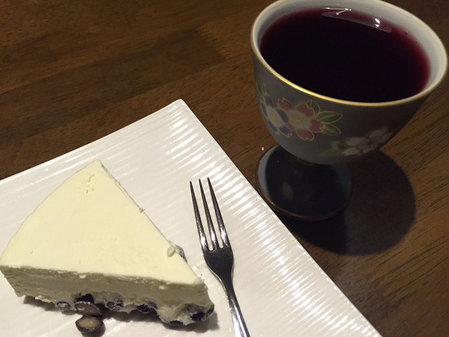 黒豆レアチーズ＆ワイン.jpg