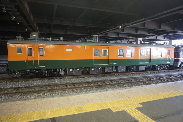 EF64 1001牽引 クモヤ143-51 大宮セ 出場！配給4