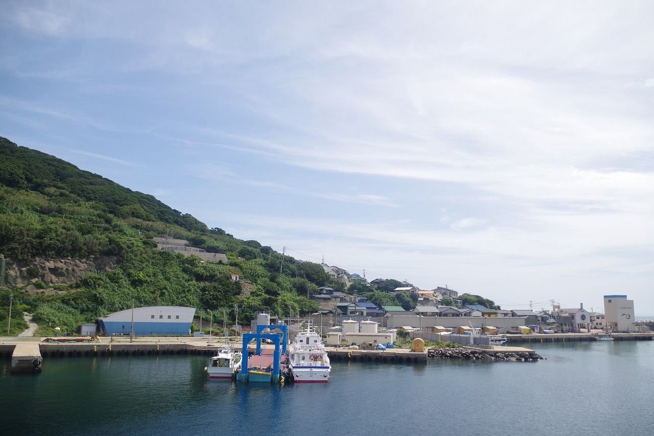 一念発起 いつも遠望していた小呂島へ行く 雨釣の釣り日記 楽天ブログ