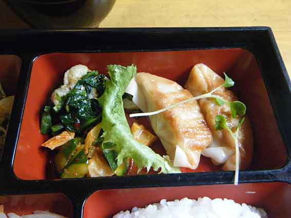 アメリカンステーションの「焼き餃子」♪