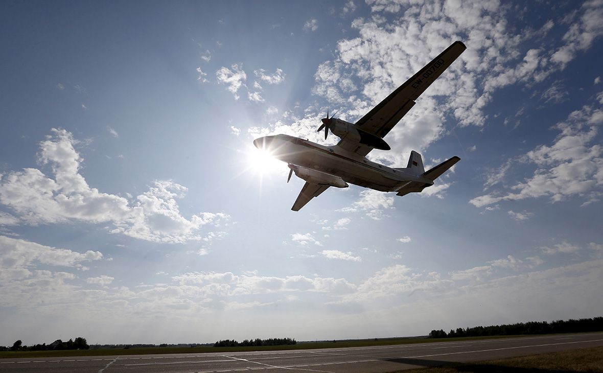 シリアのフメイニム空港でロシアの一般旅客機アントノフ26型が着陸直前に墜落 乗客26人乗員 6人全員絶望 ままくんカフェ 楽天ブログ