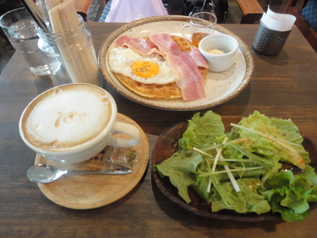カフェ