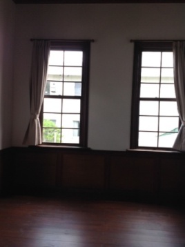 城西浪漫館の窓