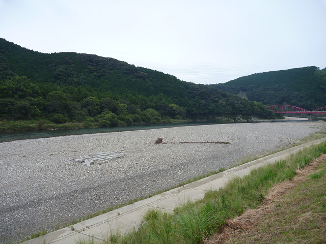 resize0019.jpg