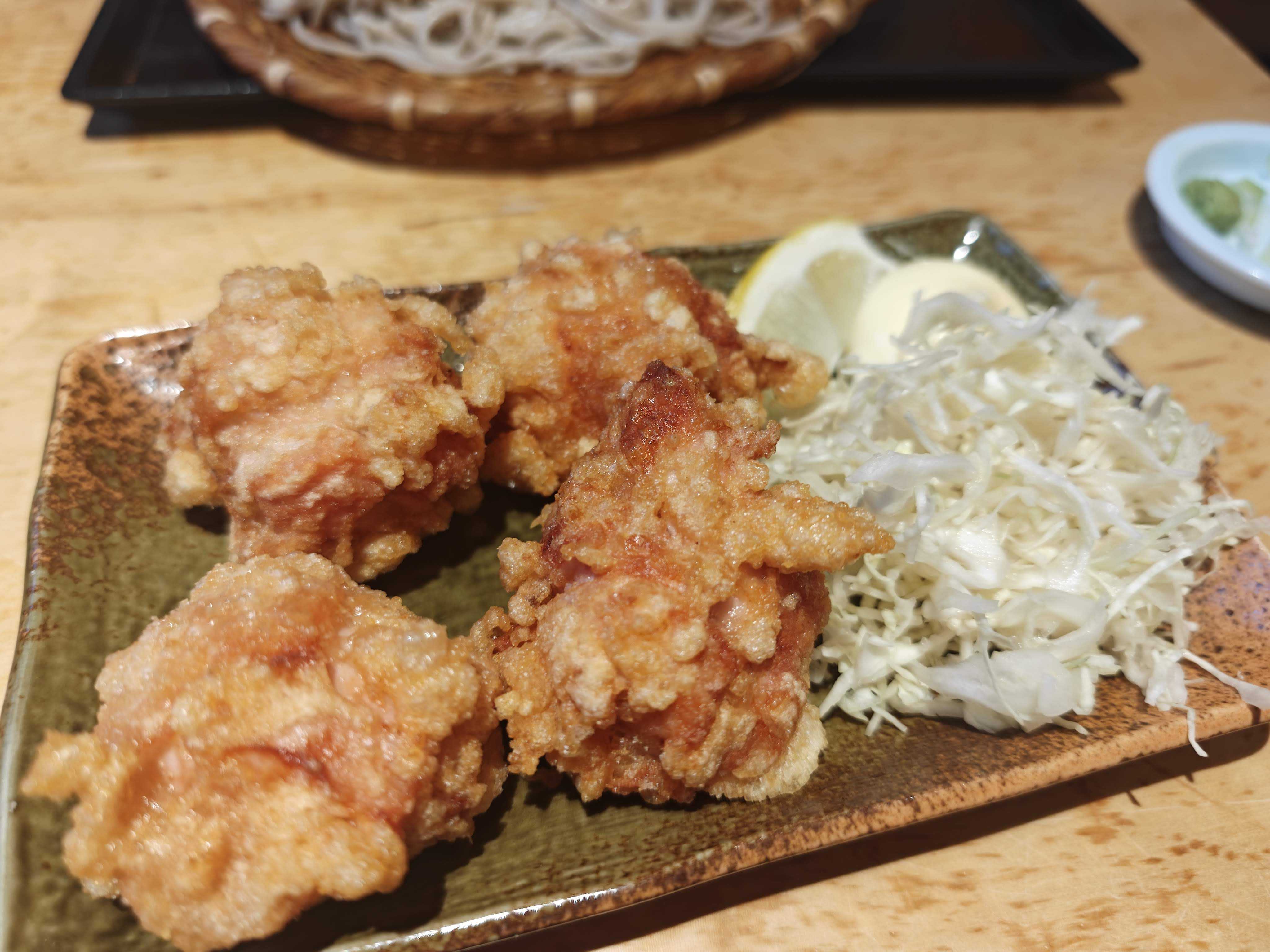 東京駅　子連れ夕食　ソバキチ　若鶏のから揚げ