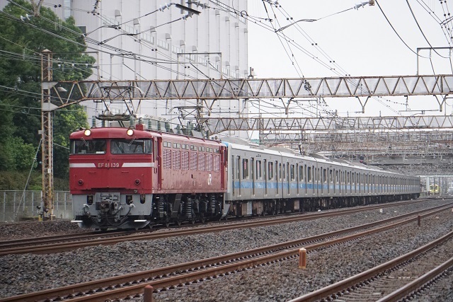EF81 139牽引 小田急4000形 大宮 出場配給2