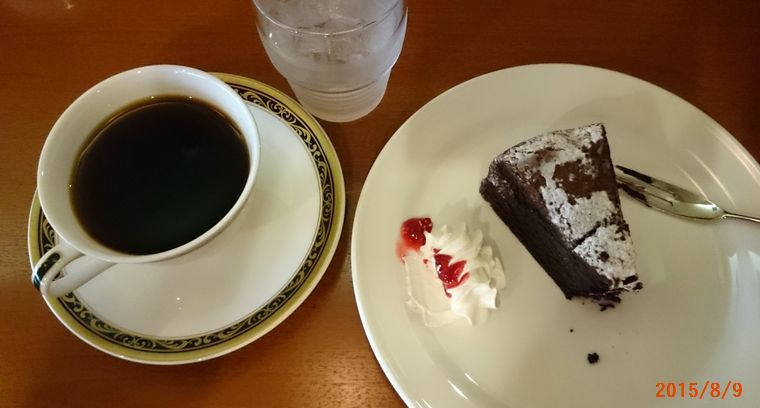 ８／９おやつのケーキセット.jpg
