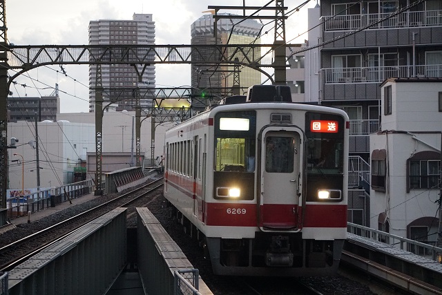 東武 6050系 とうきようスカイツリ－駅で 惜別5
