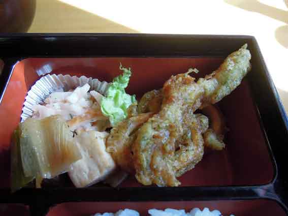 アメリカンステーションの「イカ天ぷら」♪