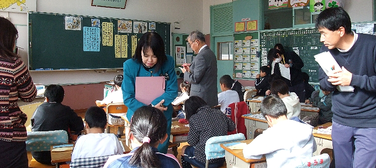 2012 西気賀小学校3.jpg