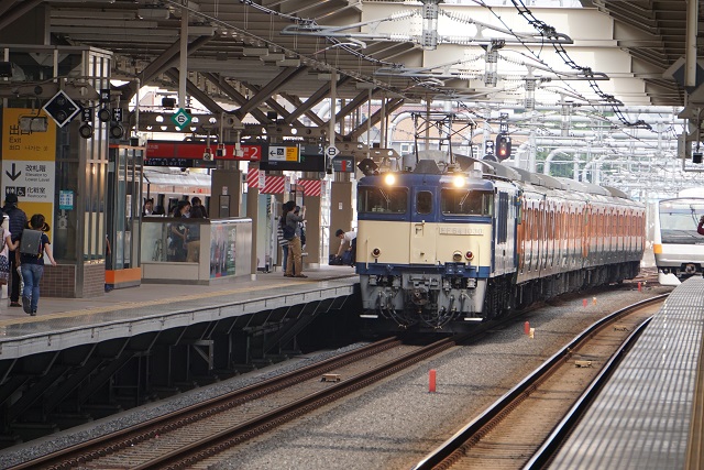 EF64 1030牽引 115系 廃配給 長野行き3