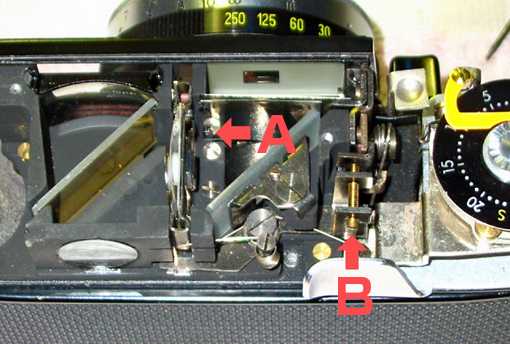 135=「マミヤ35 EE スーパーメリット」の手入れを試みる | 写真機の話