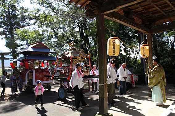 天都賀佐比古神社の秋祭り-02♪