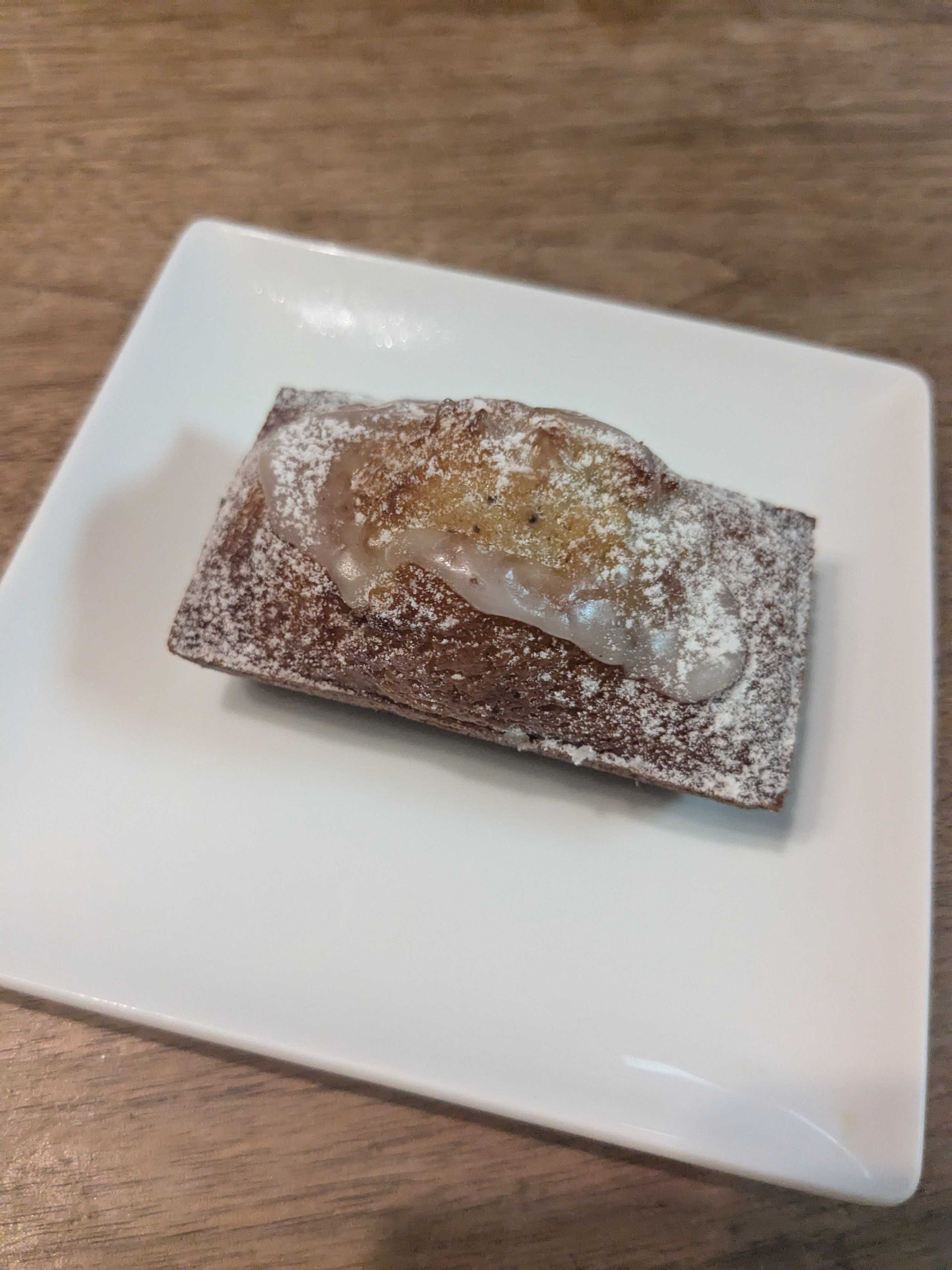 グランスタ東京　焼菓子店　ブリック ベイク ベイカーズ　季節限定　フィナンシェバニラ